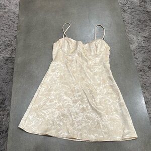 Women’s Princess Polly dress